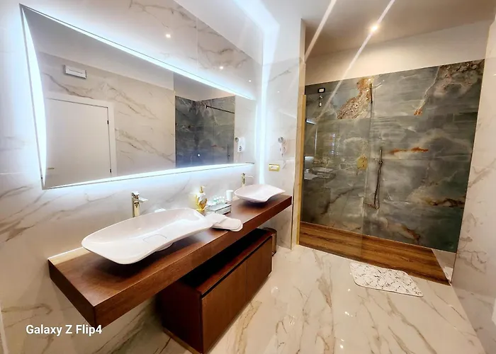 Golden Palace Luxury Affittacamere Roma