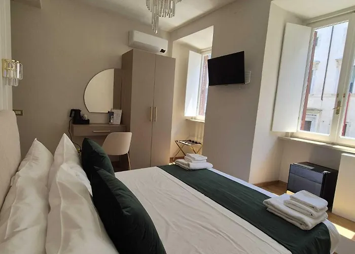 Affittacamere Golden Palace Luxury 4*