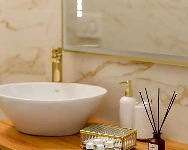 Golden Palace Luxury Affittacamere Roma